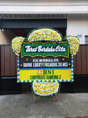 Papan Bunga Duka di Batang Peranap