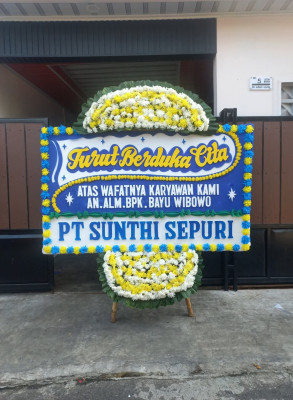 Papan Bunga Duka di Batang Peranap