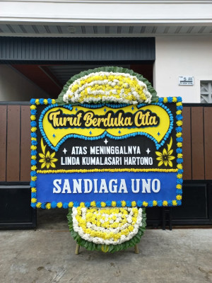 Papan Bunga Duka di Batang Peranap